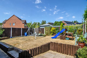 Photo 19- click for photo gallery